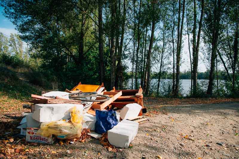 déchets au Lac du Loup